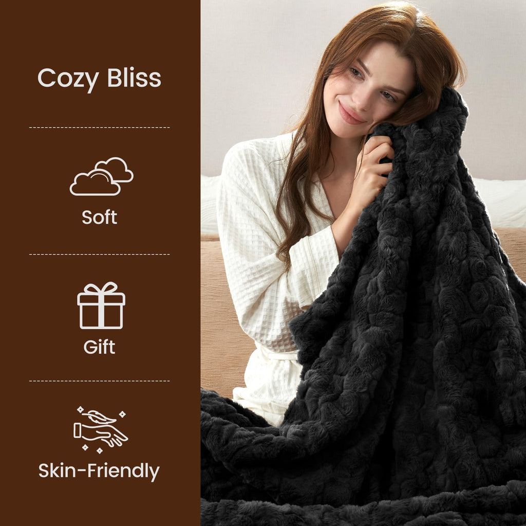 Reversible Plush Faux Fur Throw Blanket with Soft Textured Design