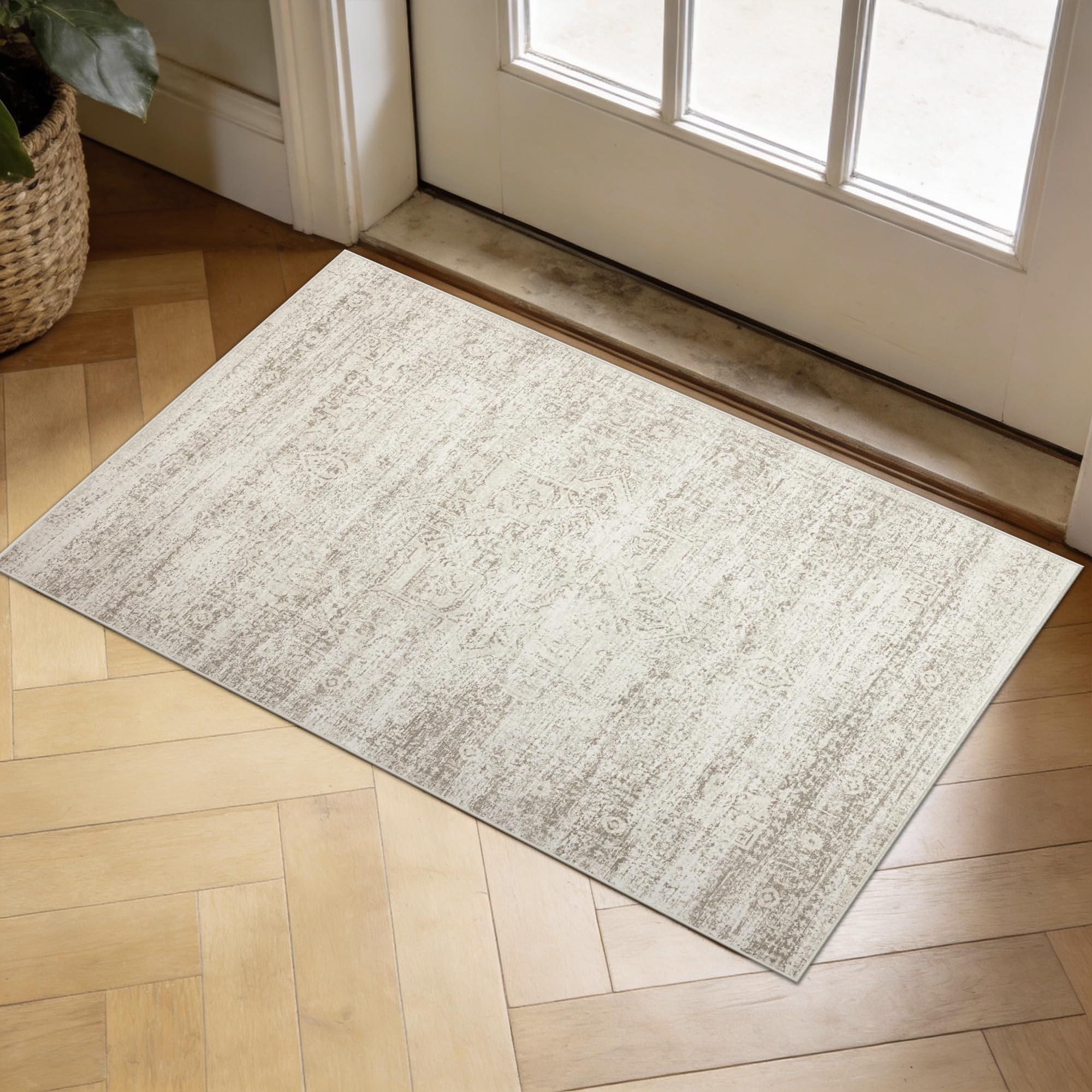 Machine Washable Faux Wool Area Rug with Retro Design and Non Slip Backing